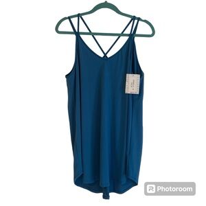 NWT LulaRoe Daniella Strappy Tank - size Medium